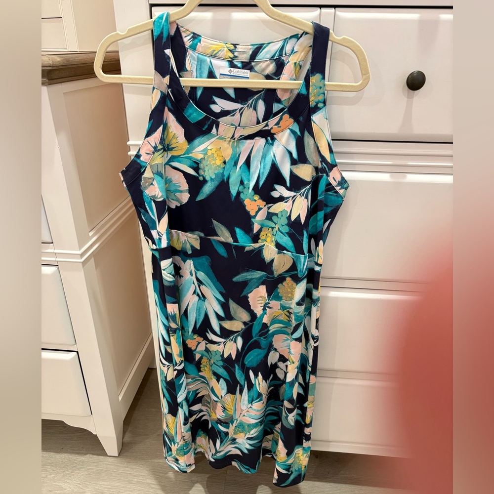 Columbia Racer Back Dress L